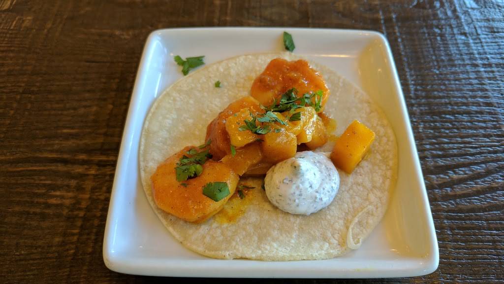 Williamson Wines | restaurant | 18 Matheson St, Healdsburg, CA 95448, USA | 7074331500 OR +1 707-433-1500