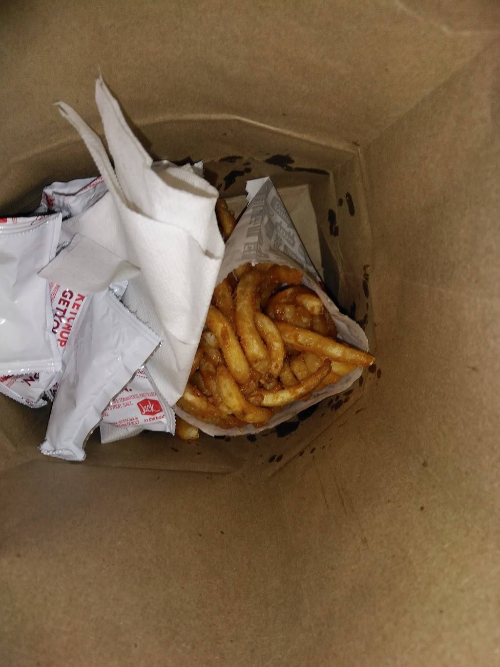 Jack in the Box | restaurant | 4900 W Ray Rd, Chandler, AZ 85226, USA | 4807754660 OR +1 480-775-4660