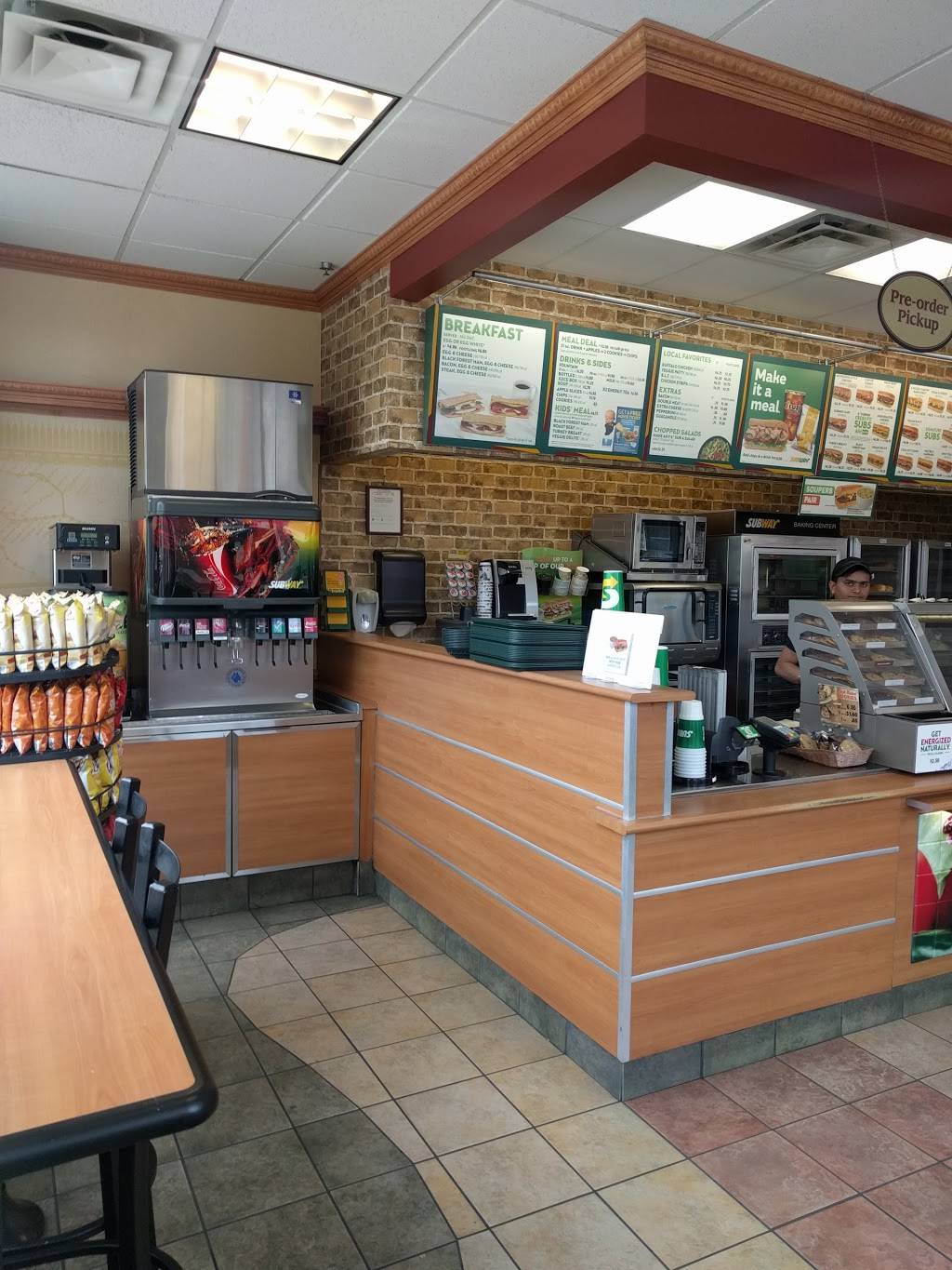 Subway | restaurant | 4861 N Milwaukee Ave, Chicago, IL 60630, USA | 7737255140 OR +1 773-725-5140