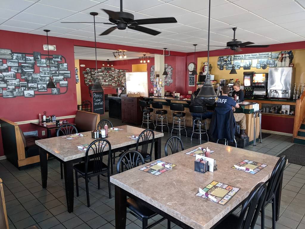 Market Square Restaurant | restaurant | 24 Market St, South Paris, ME 04281, USA | 2077433911 OR +1 207-743-3911