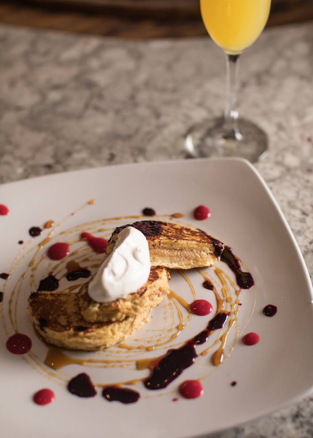 Grit Restaurant | restaurant | 2 Town Square Lane, Taylor, MS 38673, USA | 6626383922 OR +1 662-638-3922