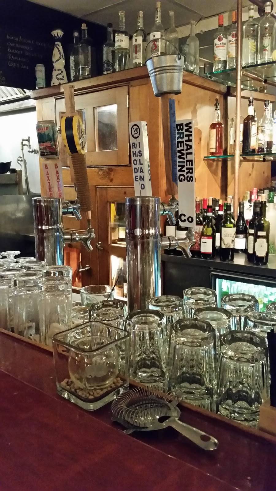 J22 Tap and Table | restaurant | 22 Narragansett Ave, Jamestown, RI 02835, USA | 4014233709 OR +1 401-423-3709