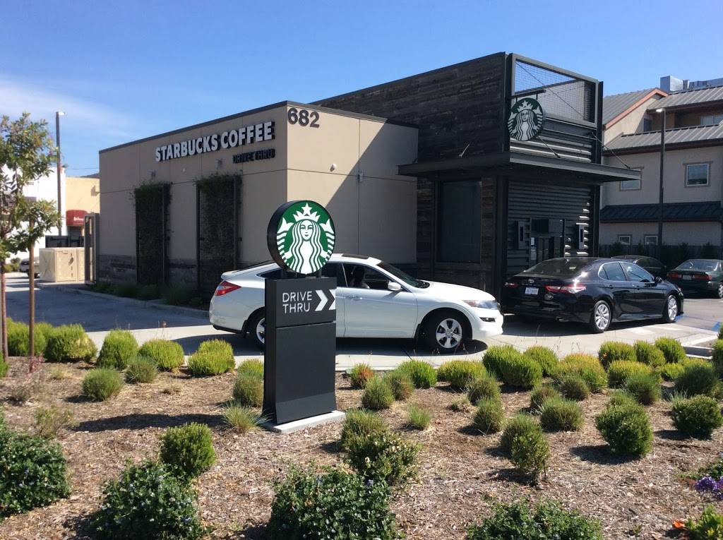 Starbucks Drive-thru | cafe | 682 W 9th St, San Pedro, CA 90731, USA | 4242649147 OR +1 424-264-9147
