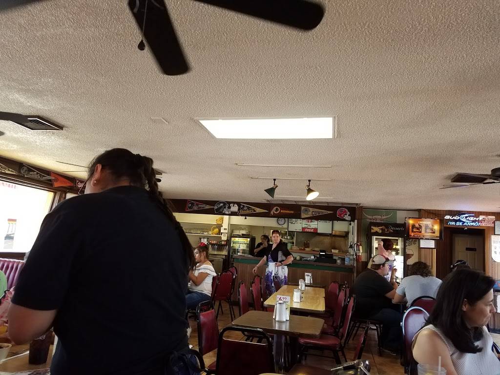 Tejas Cafe | restaurant | 9757 Dyer St, El Paso, TX 79924, USA | 9157551220 OR +1 915-755-1220