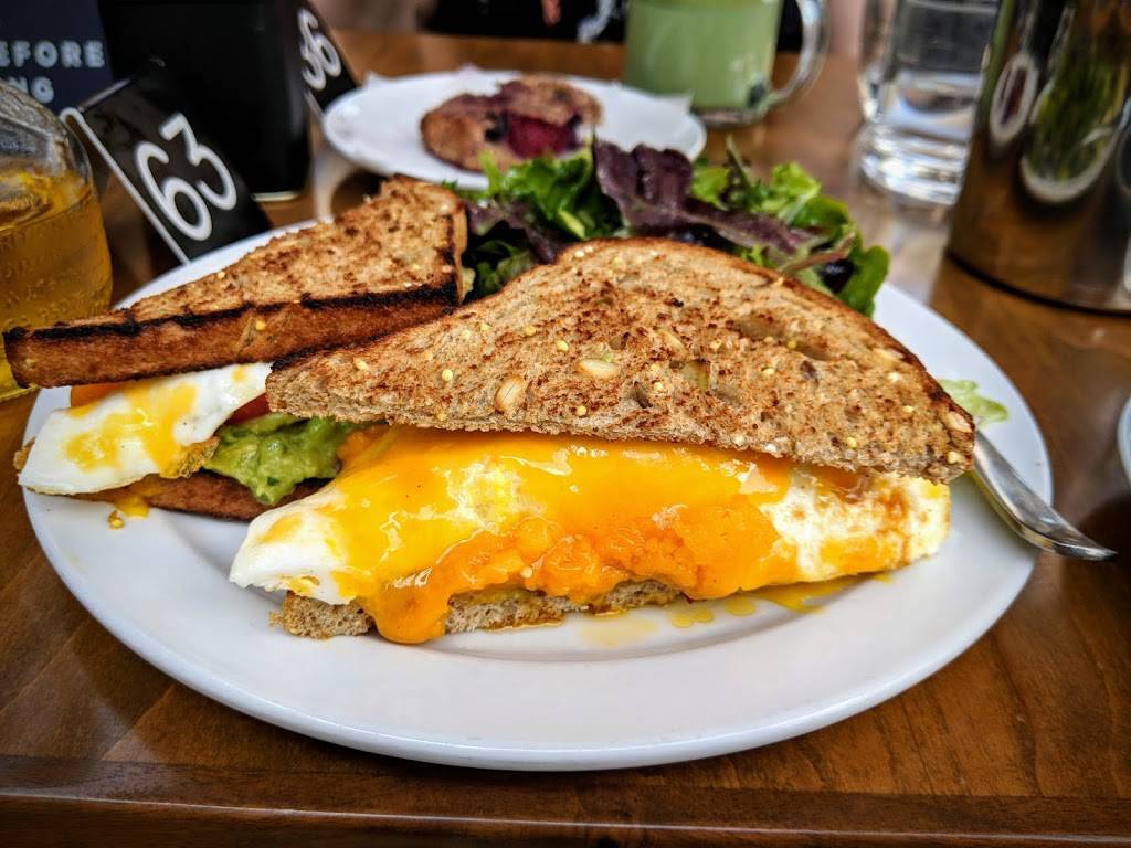 Commonwealth Cafe | restaurant | 300 Hamilton Row, Birmingham, MI 48009, USA | 2487929766 OR +1 248-792-9766