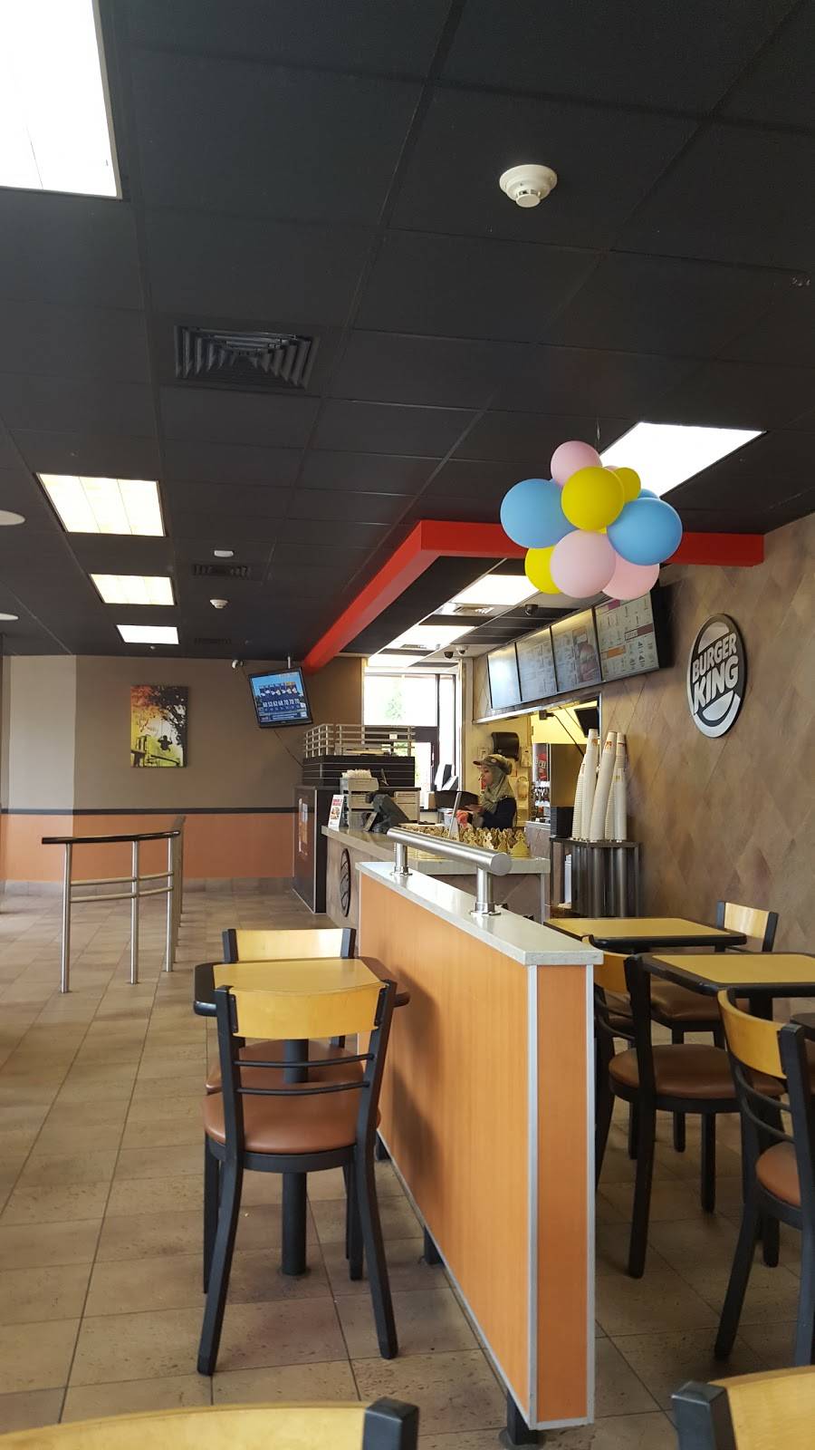 Burger King | restaurant | 254 Portion Rd, Lake Ronkonkoma, NY 11779, USA | 6315883588 OR +1 631-588-3588