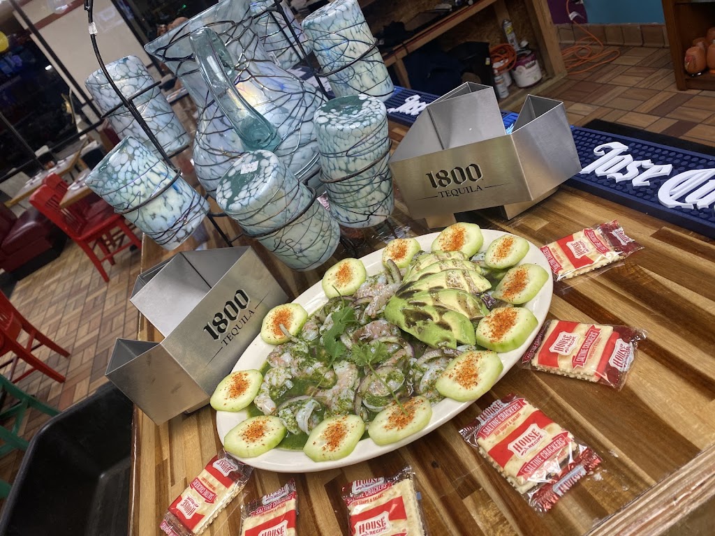 Tequilas Mexican Grill & Cantina | restaurant | 3018 Pelham Pkwy Suite 101, Pelham, AL 35124, USA | 2053583365 OR +1 205-358-3365