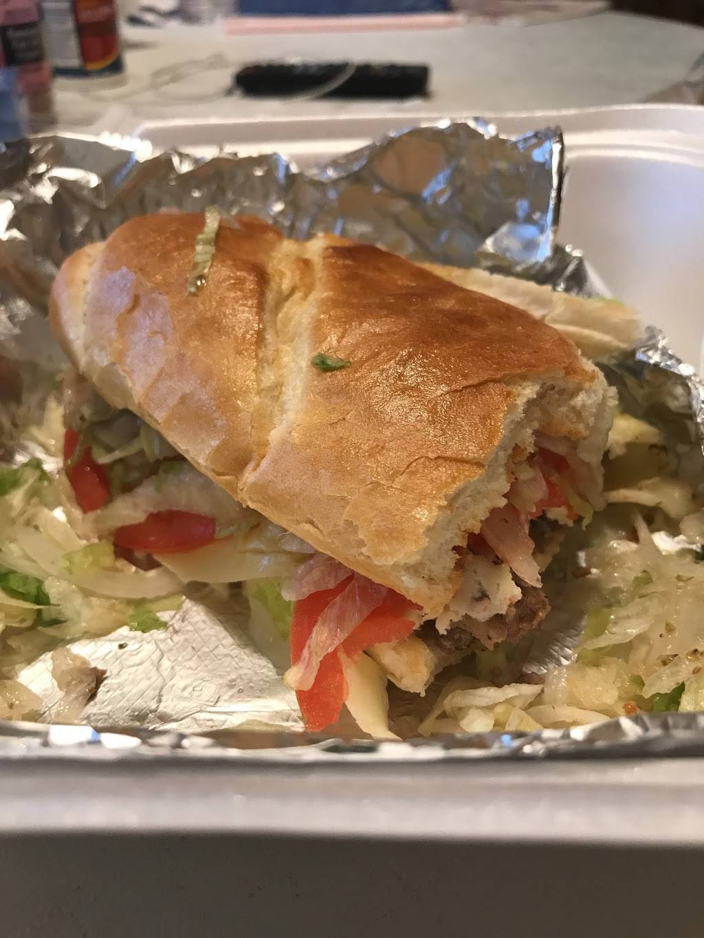 Tail Gate Deli | restaurant | 741 Delaware Rd, Buffalo, NY 14223, USA | 7168775401 OR +1 716-877-5401