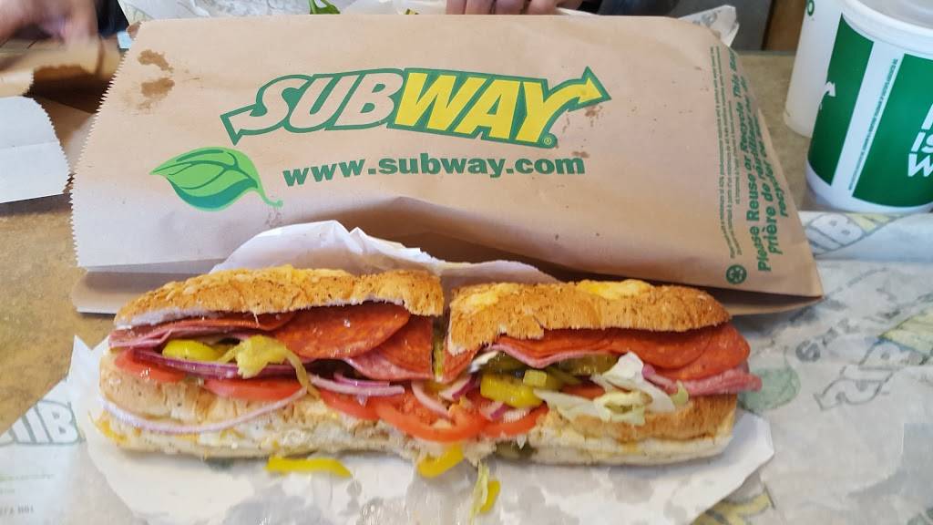 Subway Restaurants | restaurant | Zocalo Shopping Center, 1050 W Colfax Ave Unit D, Denver, CO 80204, USA | 3035723700 OR +1 303-572-3700