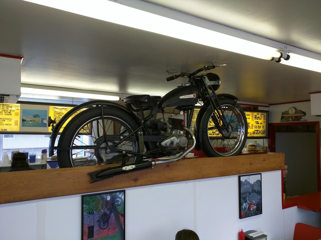 Tasty Drive In | restaurant | 804 S Kniss Ave, Luverne, MN 56156, USA | 5072838317 OR +1 507-283-8317