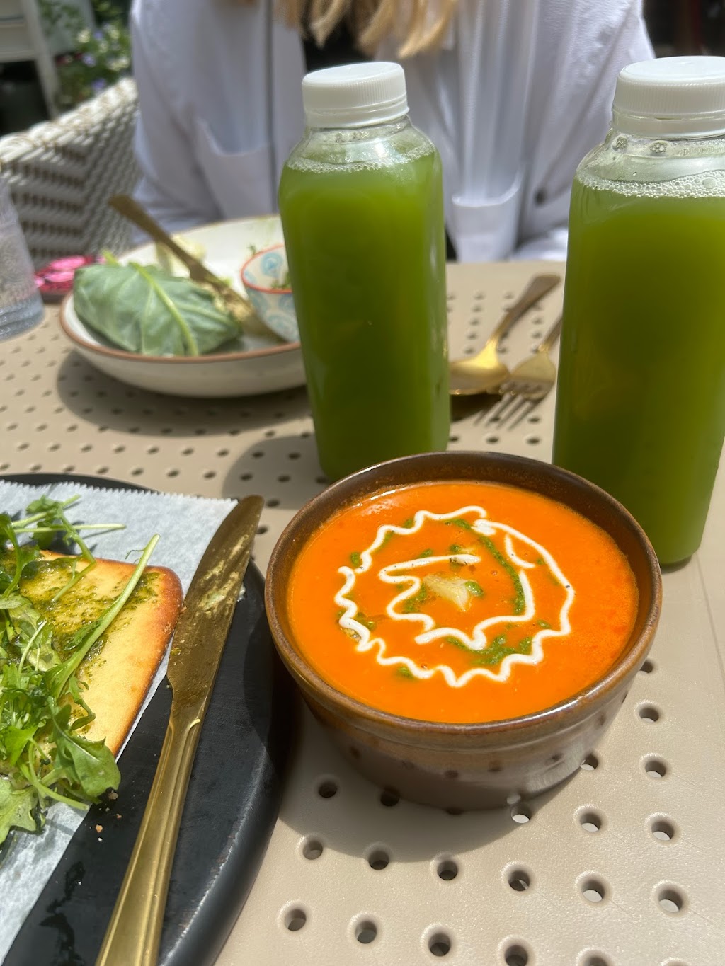 Elevated Nourishment | cafe | 1647 N Wells St, Chicago, IL 60614, USA | 3127618082 OR +1 312-761-8082