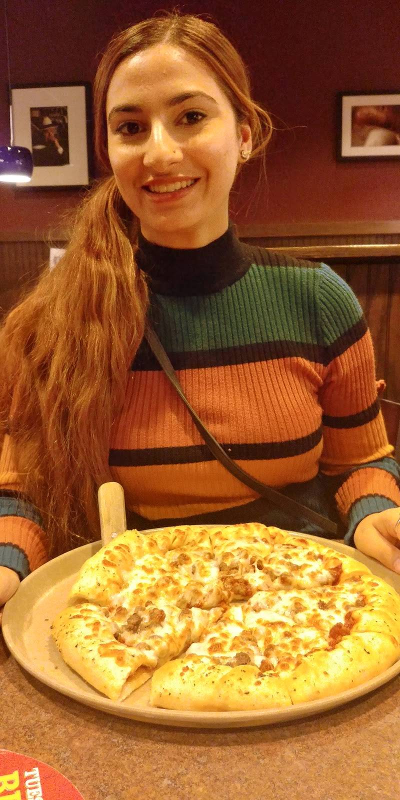 Godfathers Pizza | meal delivery | 850 County Rd 42 W, Burnsville, MN 55337, USA | 9524359558 OR +1 952-435-9558