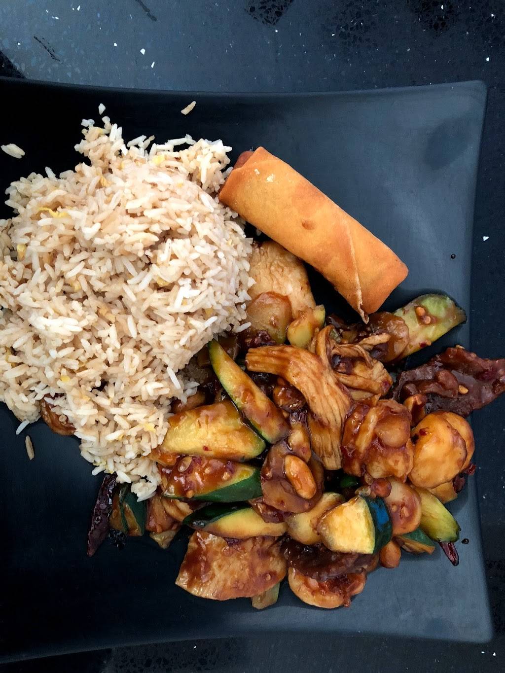 Shanghai Bistro | restaurant | 22919 Ventura Blvd, Woodland Hills, CA 91364, USA | 8182251698 OR +1 818-225-1698