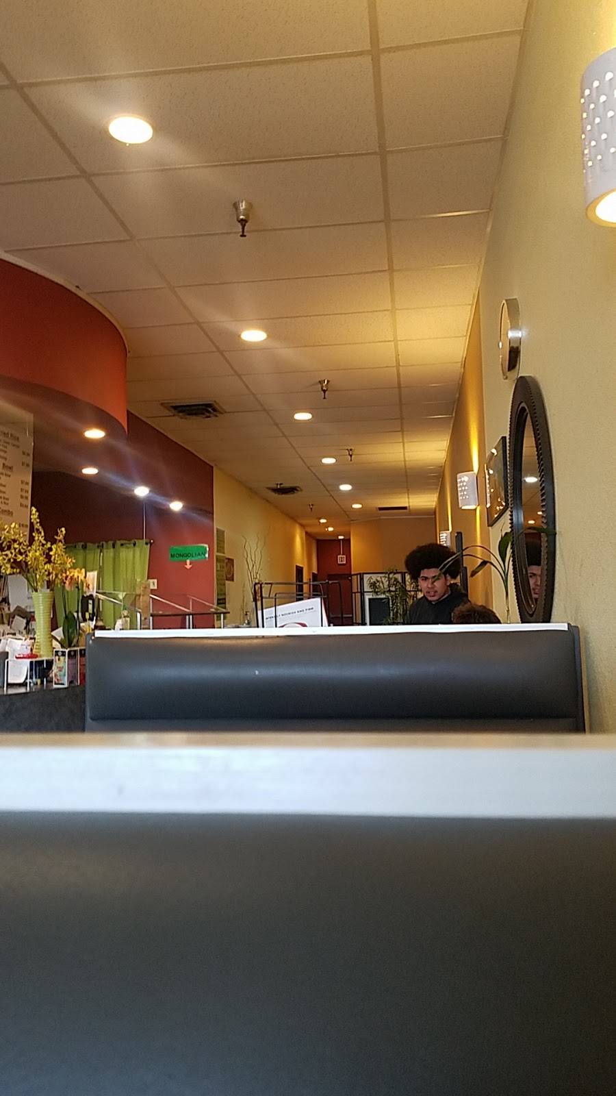 Genghis Mongolian Grill | restaurant | 19800 44th Ave W, Lynnwood, WA 98036, USA | 4257128387 OR +1 425-712-8387