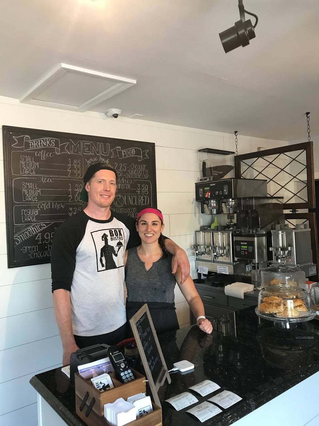 Box Bistro | restaurant | 1240 Farmington Ave, Berlin, CT 06037, USA | 8605050074 OR +1 860-505-0074