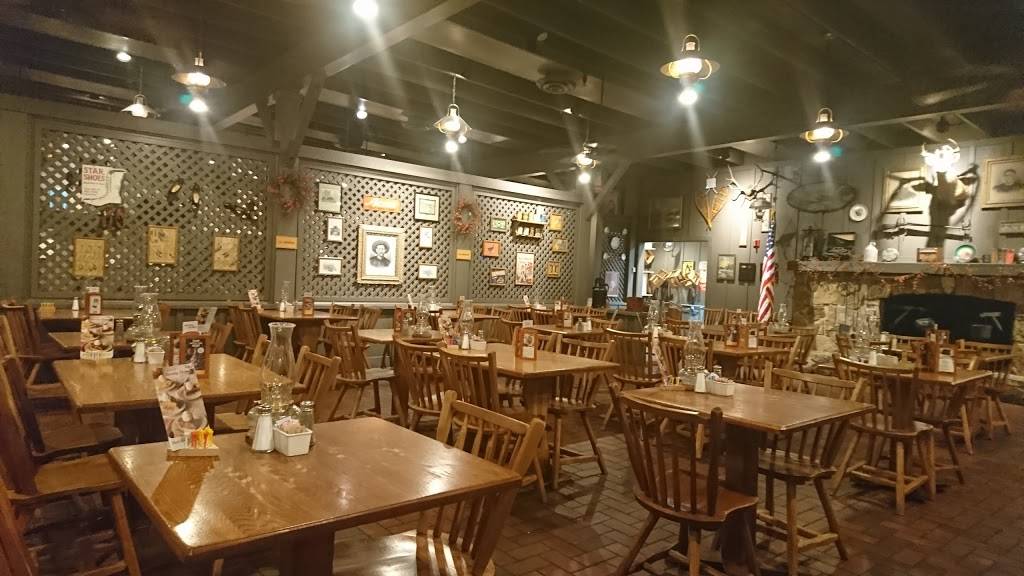 Cracker Barrel Old Country Store | restaurant | 17115 Dumfries Rd, Dumfries, VA 22025, USA | 7034412764 OR +1 703-441-2764