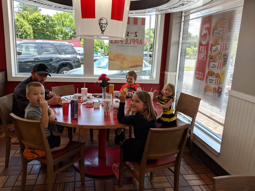 KFC | restaurant | 1230 Yadkinville Rd, Mocksville, NC 27028, USA | 3367533000 OR +1 336-753-3000