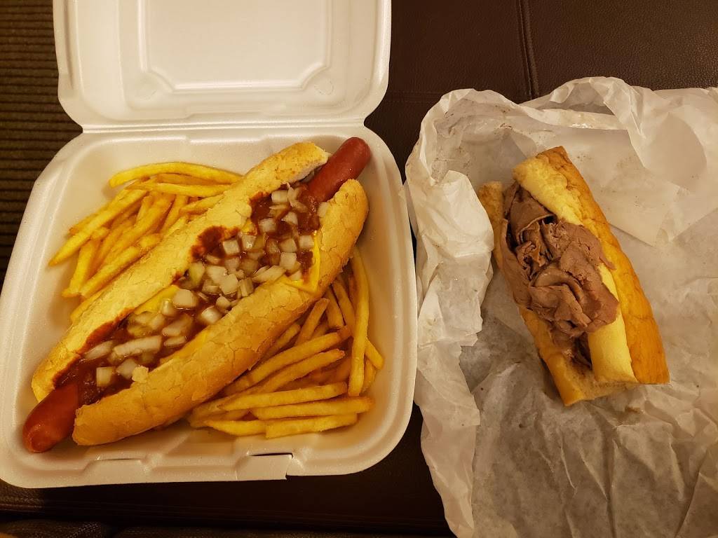 Martinos Italian Beef and Hot Dogs | meal takeaway | 1215 W Layton Ave, Milwaukee, WI 53221, USA | 4142815580 OR +1 414-281-5580