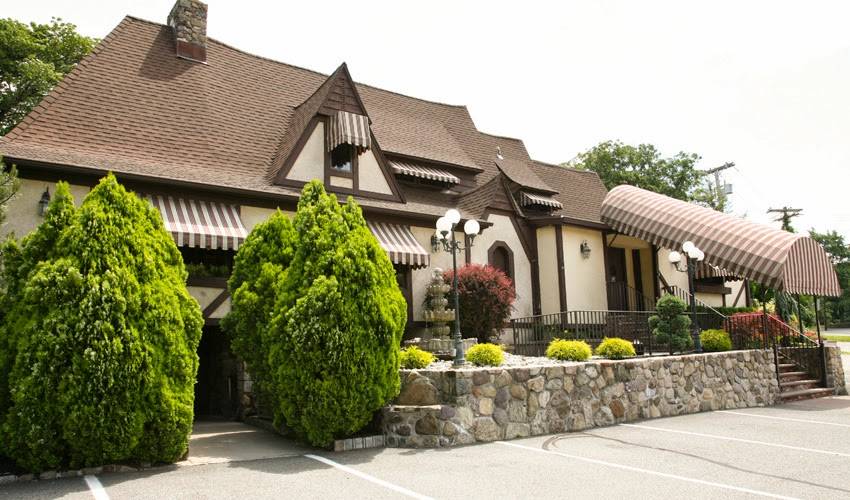 Casa Bella | restaurant | 300 US-46, Denville, NJ 07834, USA | 9736272003 OR +1 973-627-2003