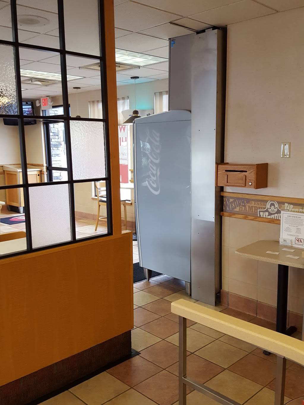 Wendys | restaurant | 4157 WV-34, Hurricane, WV 25526, USA | 3047578763 OR +1 304-757-8763