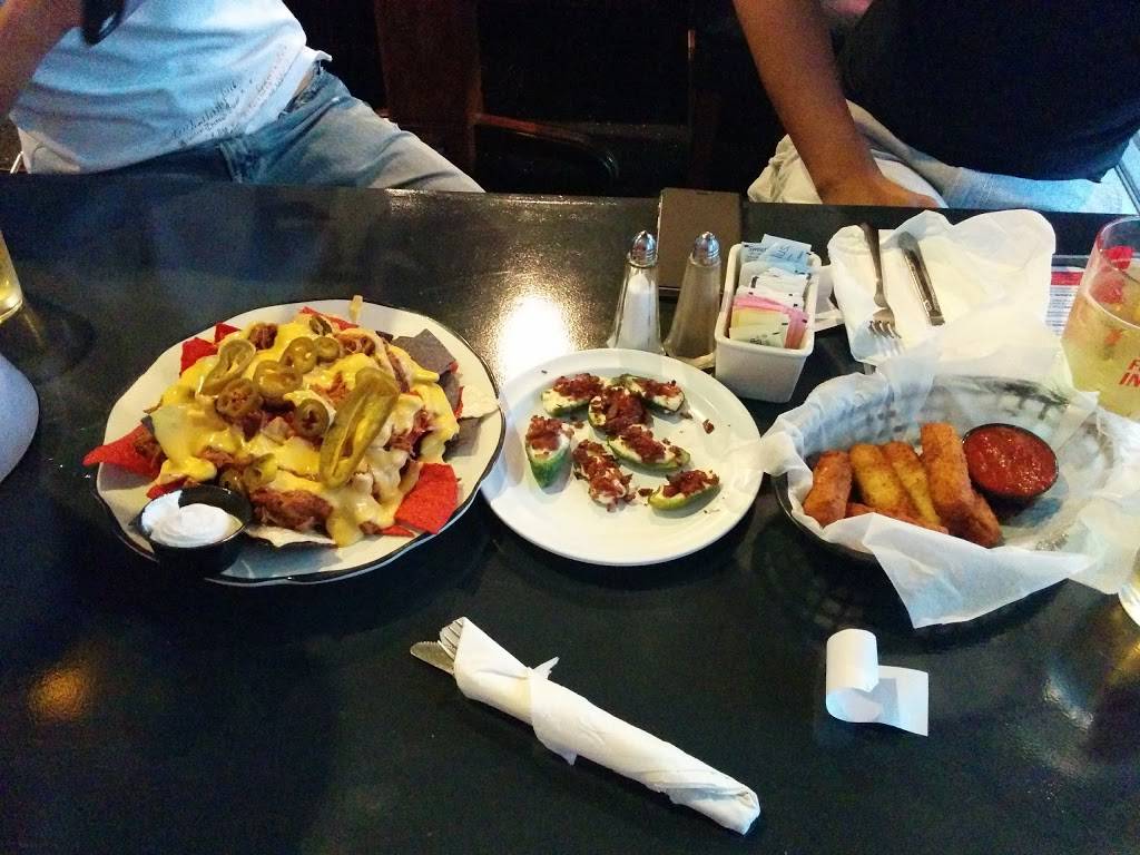 Mikes Grill | restaurant | 517 Clifty Dr, Madison, IN 47250, USA | 8122734761 OR +1 812-273-4761