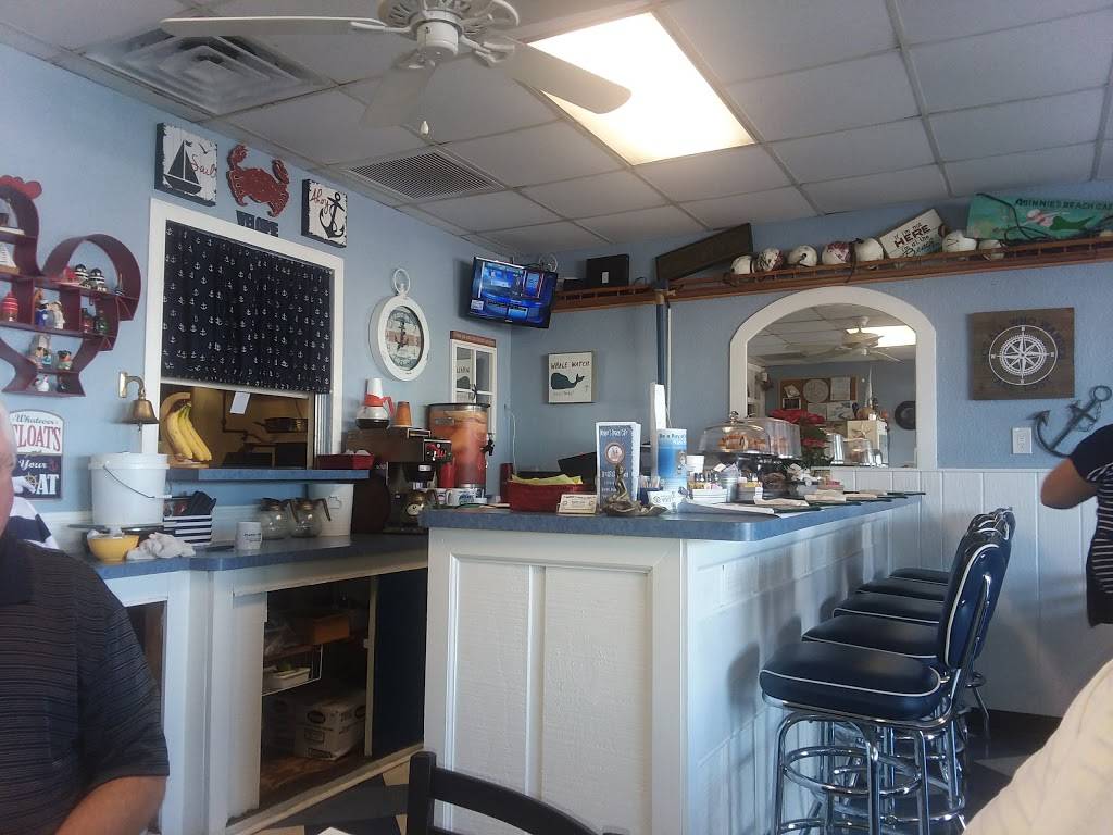 Minnies Beach Cafe | cafe | 5360 Gulf Dr, Holmes Beach, FL 34217, USA | 9417784140 OR +1 941-778-4140