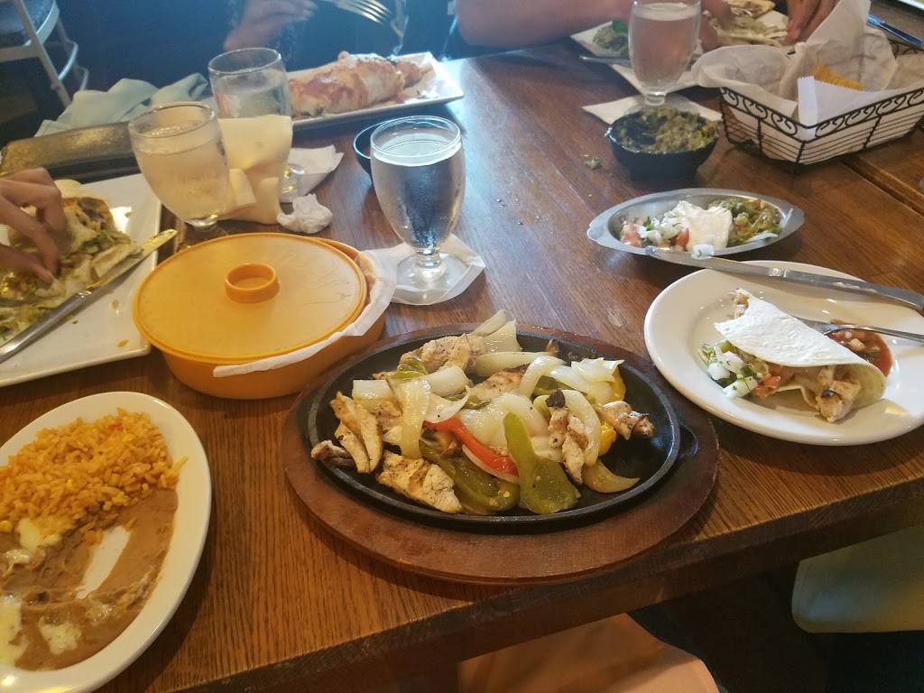 Senor Panchos Mexican Restaurant | restaurant | 385 Main St S, Southbury, CT 06488, USA | 2032626988 OR +1 203-262-6988