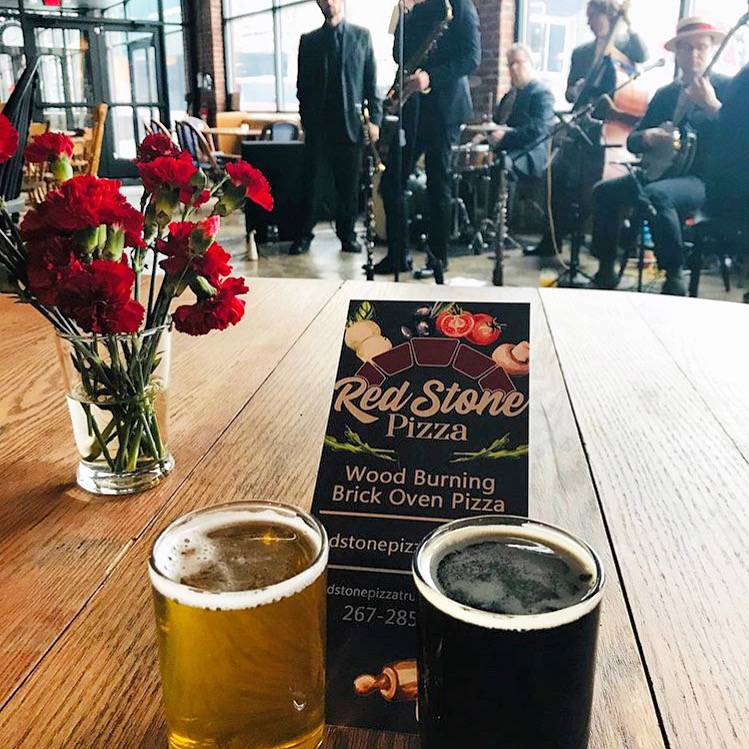 Red Stone Pizza Truck | restaurant | 3315 Market St, Philadelphia, PA 19104, USA | 2672857607 OR +1 267-285-7607