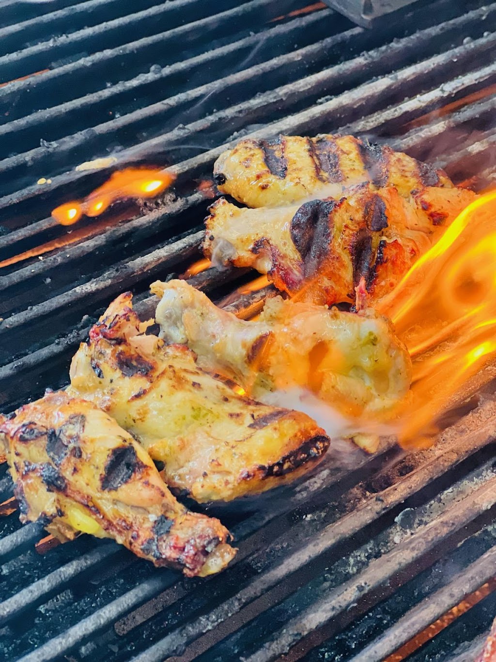 La Parrilla by Chef Jose | restaurant | 618 Columbus Ave, Waco, TX 76701, USA | 2549810584 OR +1 254-981-0584