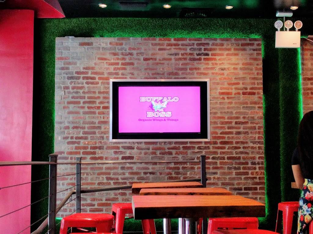 Buffalo Boss | restaurant | 17 W 125th St, New York, NY 10027, USA | 2123692677 OR +1 212-369-2677