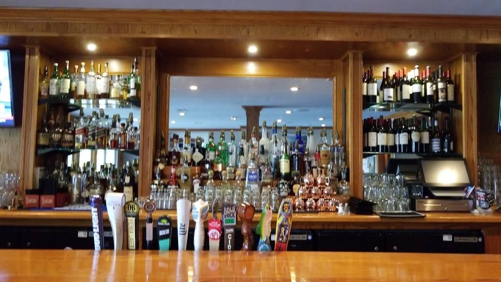 The Farmhouse | restaurant | 285 Ridinger St, Christiansburg, VA 24073, USA | 5402517600 OR +1 540-251-7600