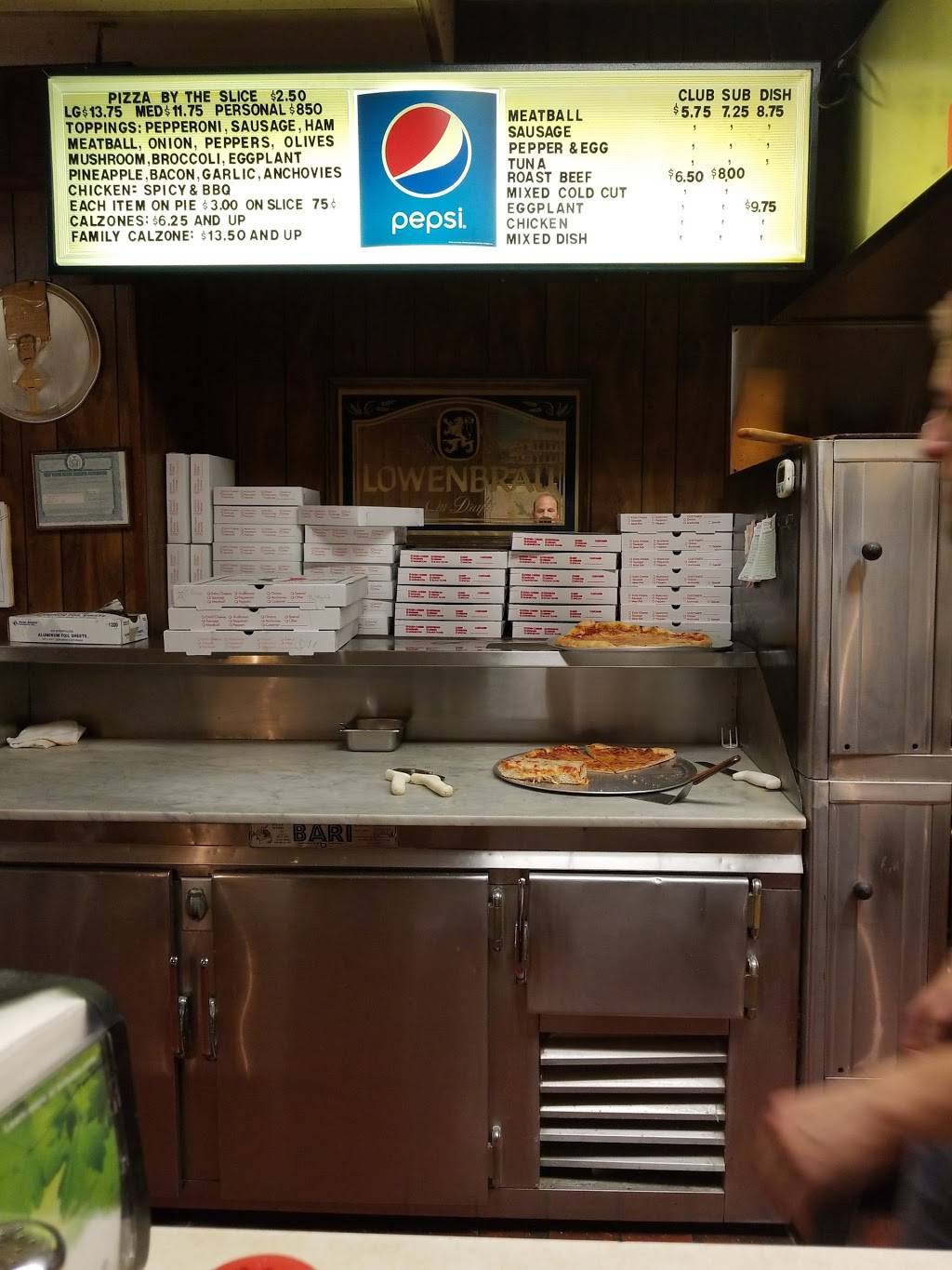 Pizza Town | restaurant | 1326 Rte 9W, Marlboro, NY 12542, USA | 8452364261 OR +1 845-236-4261