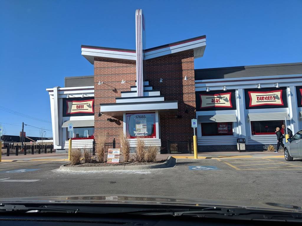 Portillos Hot Dogs | meal takeaway | 17685 W Bluemound Rd, Brookfield, WI 53045, USA | 2622893390 OR +1 262-289-3390