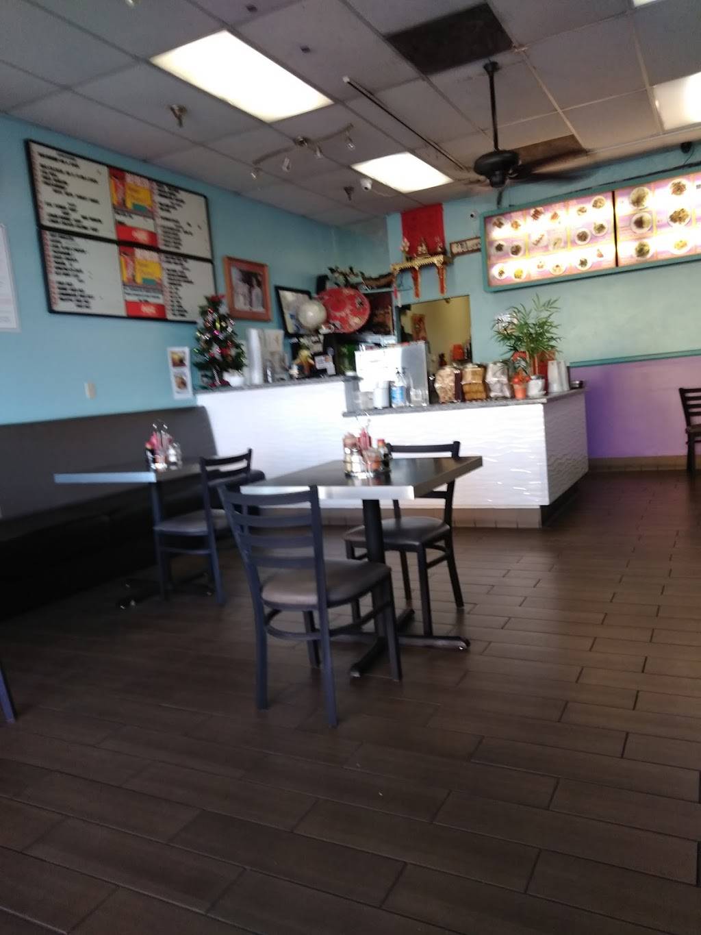 Thai & Chinese Food | restaurant | 2337 Oxnard Blvd, Oxnard, CA 93036, USA | 8059810133 OR +1 805-981-0133