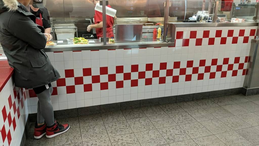Five Guys | meal takeaway | 265 N Broadway, Hicksville, NY 11801, USA | 5168228022 OR +1 516-822-8022
