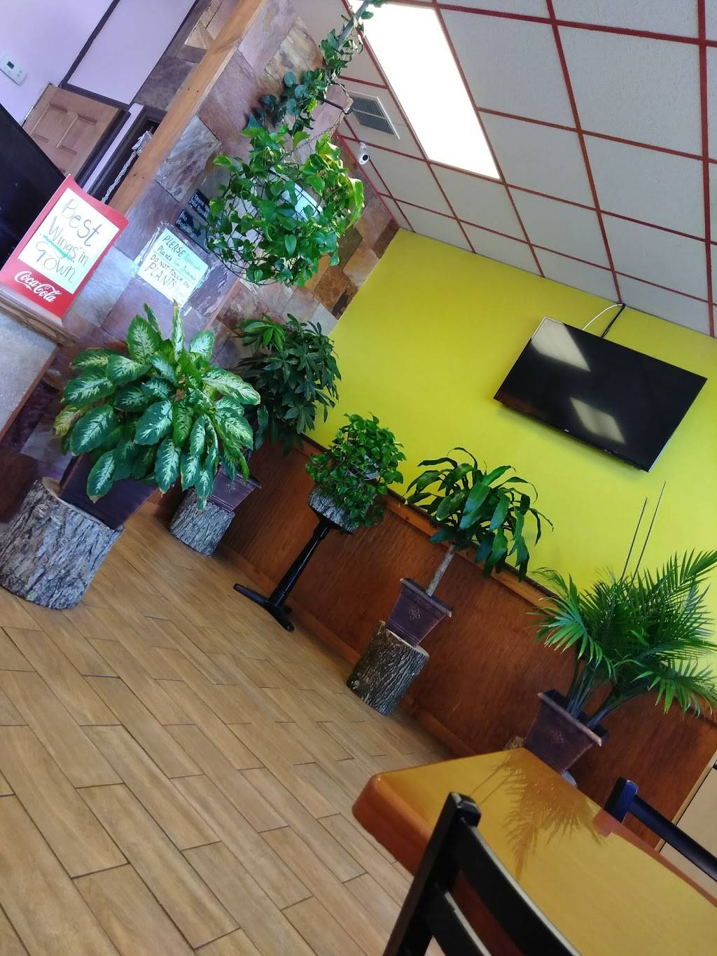 G Town Wings & Fish | restaurant | 2084 Campbellton Rd SW, Atlanta, GA 30311, USA | 4047528777 OR +1 404-752-8777