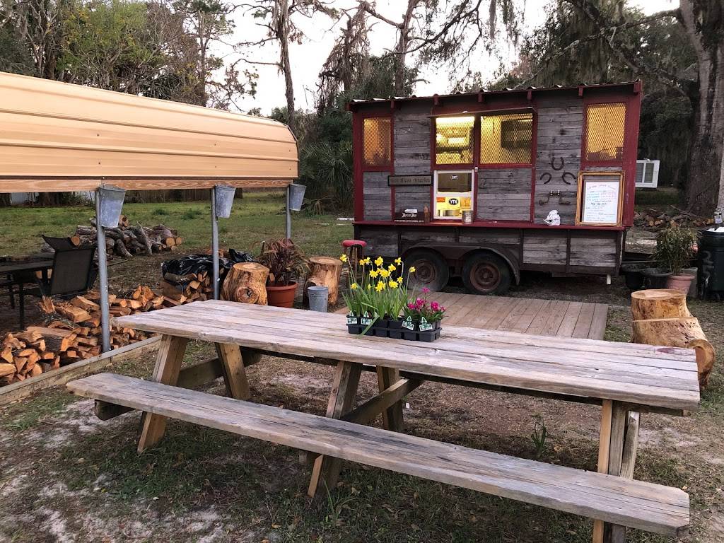 Cracker Smoke Shack | restaurant | 132 Hwy 40 W, Inglis, FL 34449, USA | 3525867977 OR +1 352-586-7977