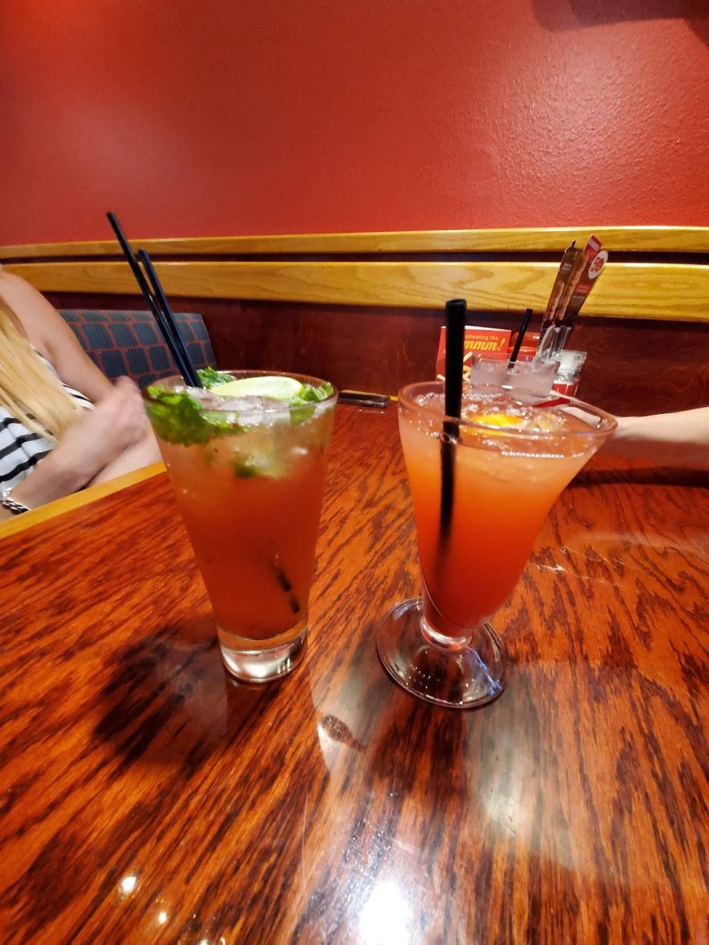 Red Robin Gourmet Burgers and Brews To-Go & Delivery Only | restaurant | 11615 South, District Main Dr, South Jordan, UT 84095, USA | 8014955706 OR +1 801-495-5706