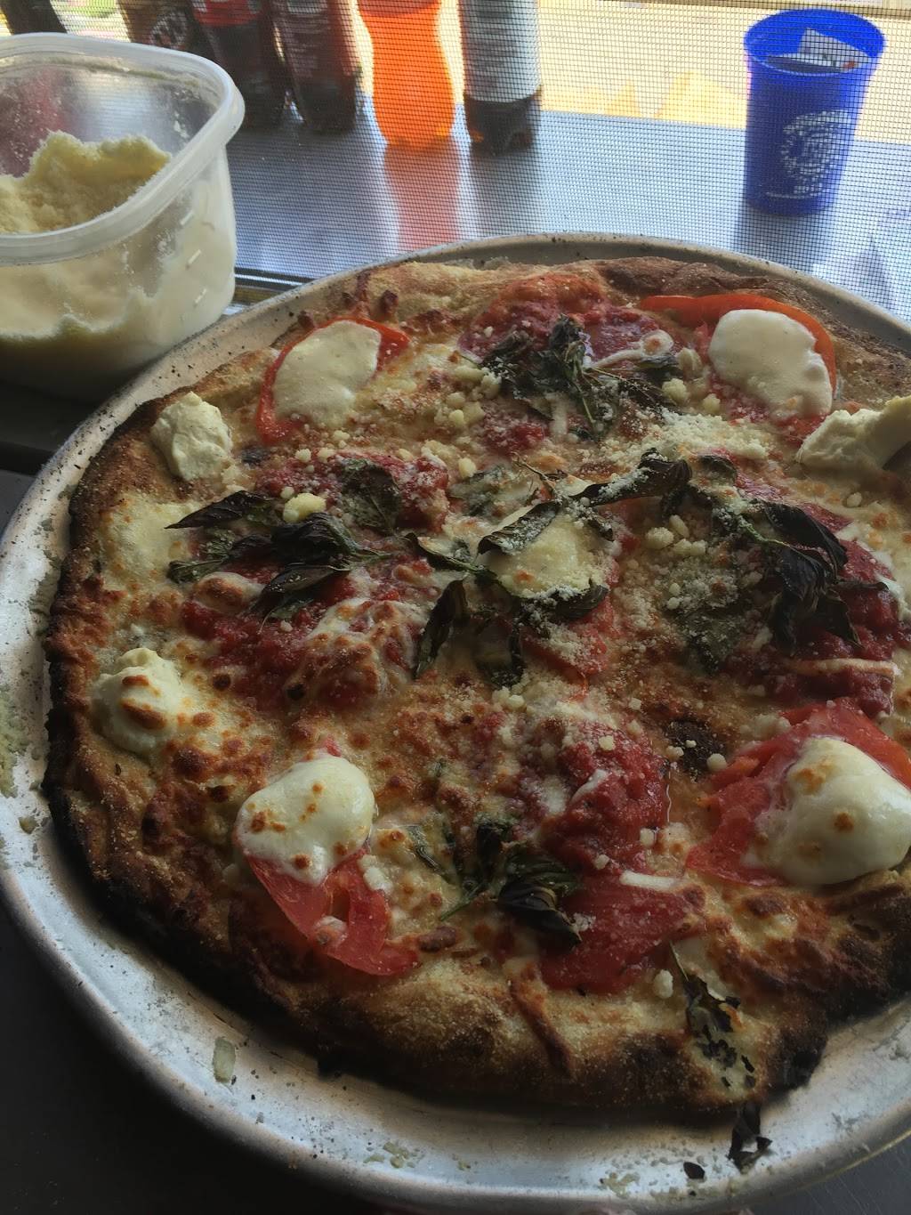 Dominics NY pizza | restaurant | 3300 Marjan Dr #120, Atlanta, GA 30340, USA | 4046834195 OR +1 404-683-4195