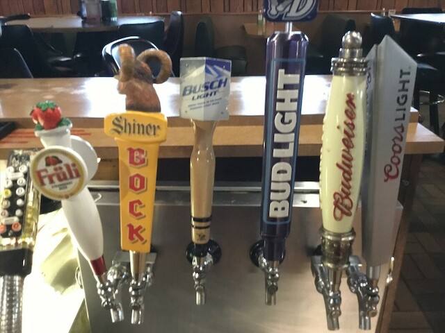 Gerris Bar & Grill | restaurant | 232 E 30th St, Des Moines, IA 50317, USA | 5152658383 OR +1 515-265-8383