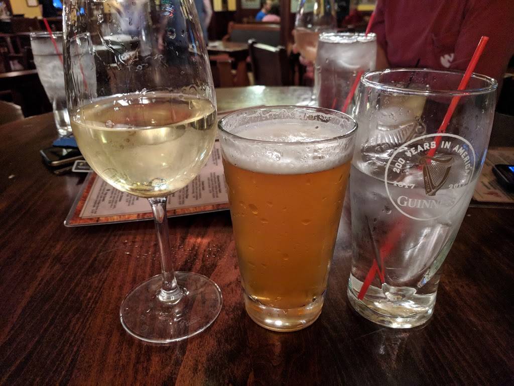 Brazen Head Irish Pub | restaurant | 319 N 78th St, Omaha, NE 68114, USA | 4023933731 OR +1 402-393-3731