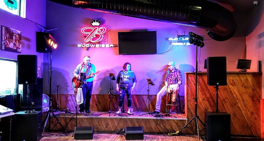 Friendly Inn | restaurant | 1335 17th St, Monroe, WI 53566, USA | 6083259983 OR +1 608-325-9983