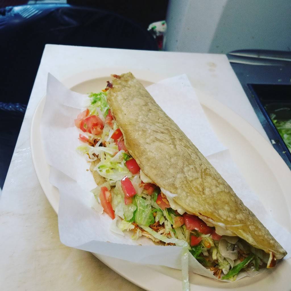 Mi Linda Costa Chica | restaurant | 5344 W Fullerton Ave, Chicago, IL 60639, USA | 7089645416 OR +1 708-964-5416