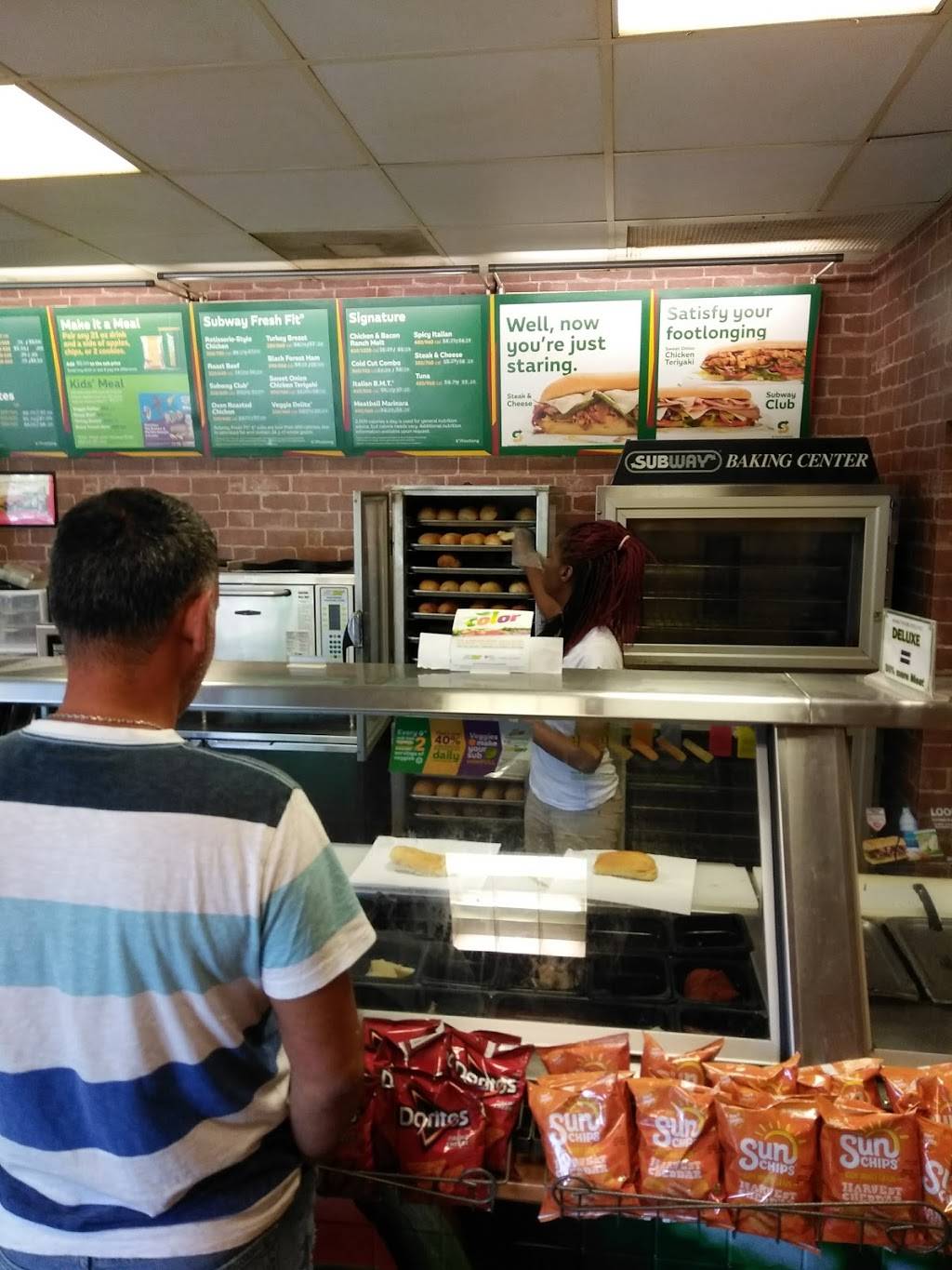 Subway Restaurants | restaurant | 437 William Hilton Parkway, Plaza Space B, Hilton Head Island, SC 29926, USA | 8436863466 OR +1 843-686-3466