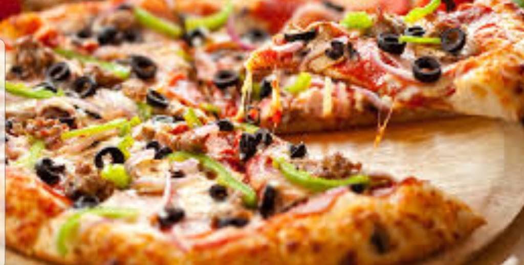 Manhattan Pizza | restaurant | 12975 Highland Crossing Dr C, Herndon, VA 20171, USA | 7034816580 OR +1 703-481-6580