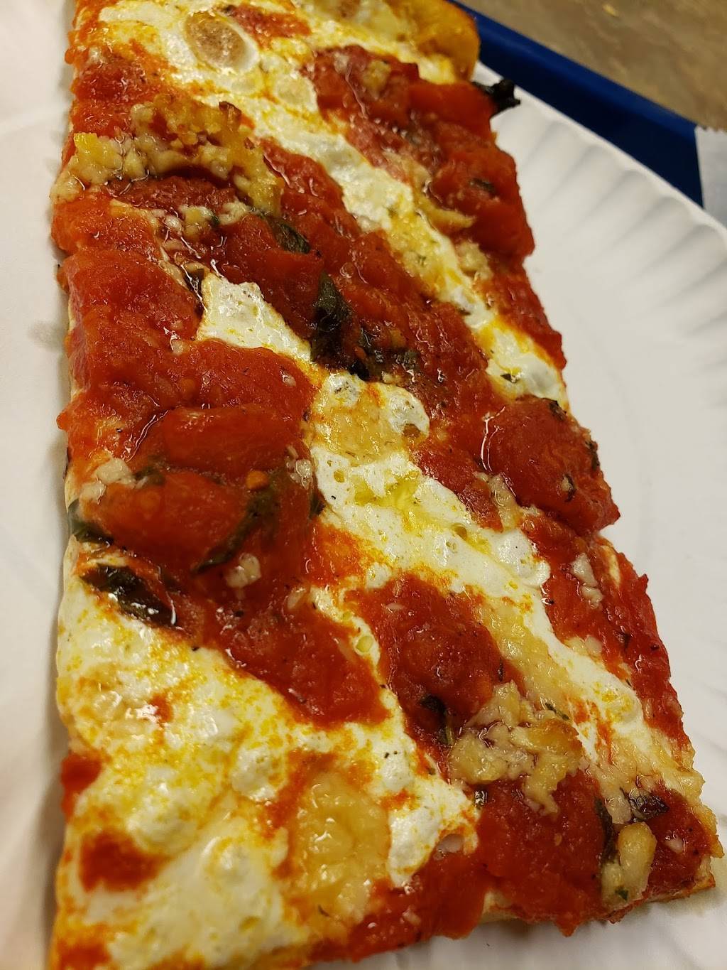 Italy Pizza | restaurant | 800 Manhattan Ave, Brooklyn, NY 11222, USA | 7183839079 OR +1 718-383-9079