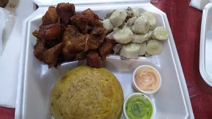 La Casa Del Frappé | restaurant | 1518 Long Ave, Lorain, OH 44052, USA | 4405297232 OR +1 440-529-7232