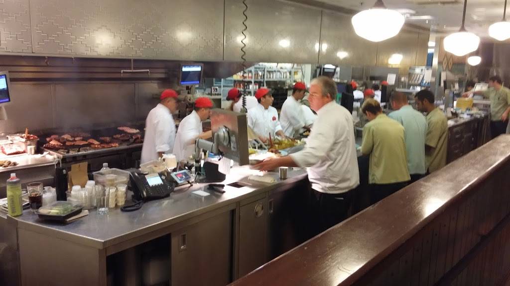 Sweetwater Tavern | restaurant | 14250 Sweetwater Ln, Centreville, VA 20121, USA | 7034491100 OR +1 703-449-1100