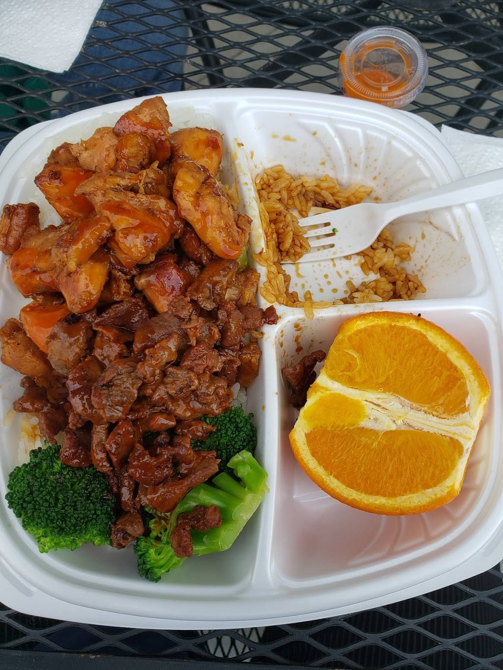 Flame Broiler | restaurant | 2630 Mt Vernon Ave #200, Bakersfield, CA 93306, USA | 6618712000 OR +1 661-871-2000