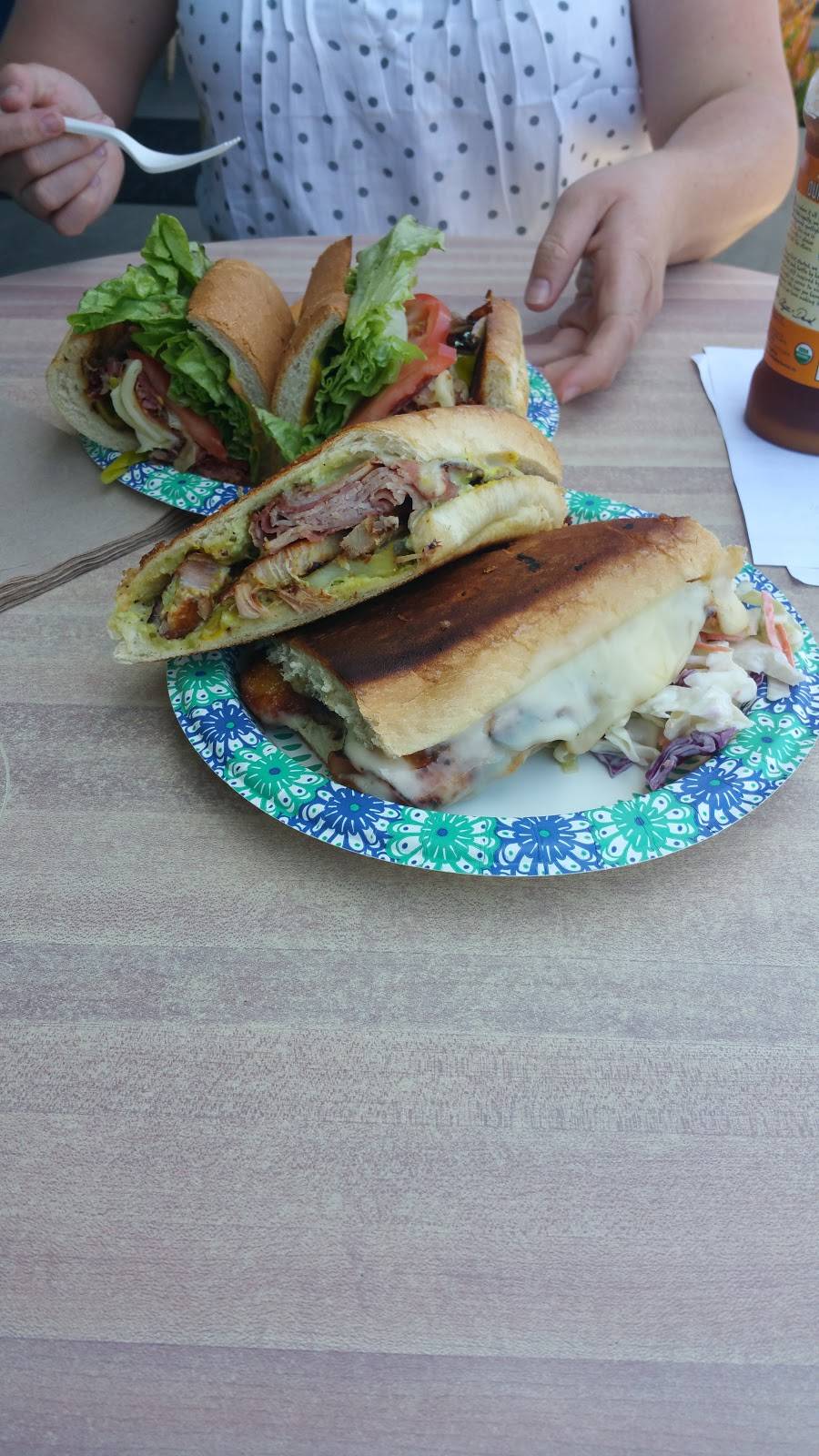 Country Catering Company | restaurant | 5925 Calle Real, Goleta, CA 93117, USA | 8059643811 OR +1 805-964-3811